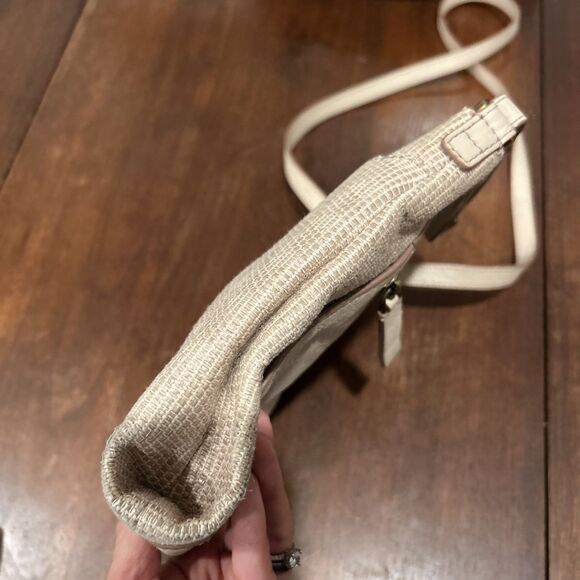 Fossil Leather Fabric Tan and Cream Crossbody Bag Zipped Pockets - Picture 7 of 16